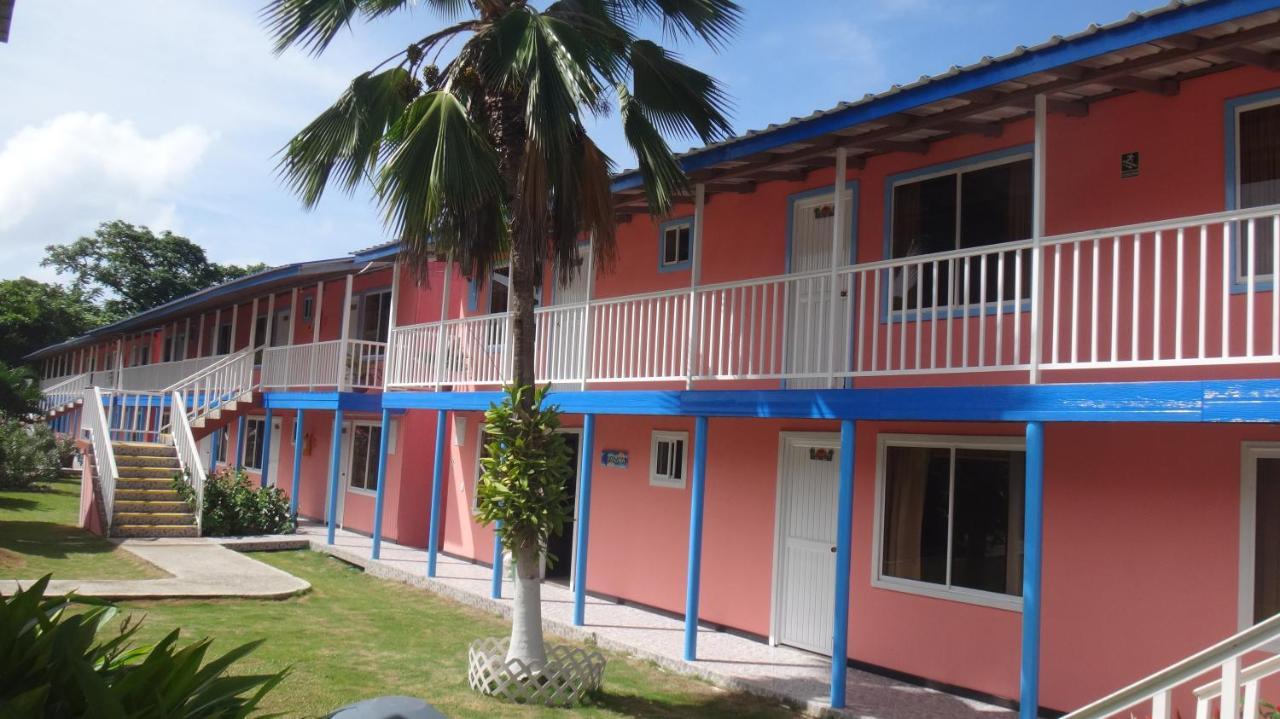 Hotel Posada Del Mar Fresh Water Bay Exteriör bild